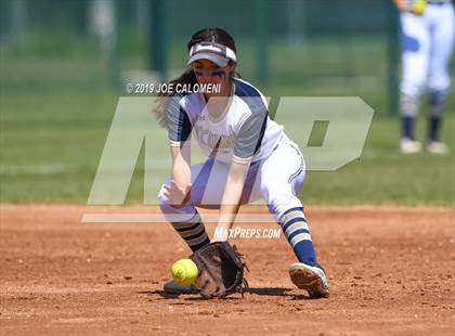 Thumbnail 2 in O'Connor vs MacArthur [Douglas] (UIL 6A Bi District) photogallery.