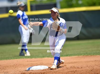 Thumbnail 1 in O'Connor vs MacArthur [Douglas] (UIL 6A Bi District) photogallery.