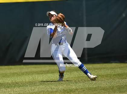 Thumbnail 3 in O'Connor vs MacArthur [Douglas] (UIL 6A Bi District) photogallery.