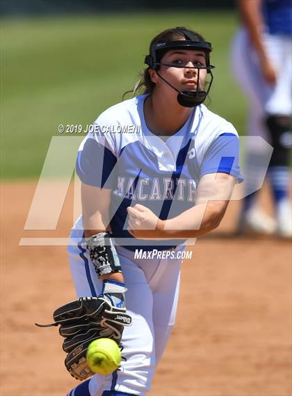 Thumbnail 1 in O'Connor vs MacArthur [Douglas] (UIL 6A Bi District) photogallery.