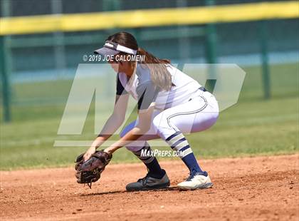 Thumbnail 3 in O'Connor vs MacArthur [Douglas] (UIL 6A Bi District) photogallery.