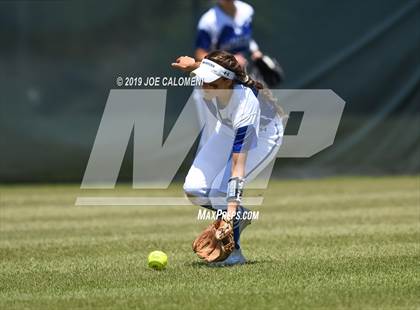 Thumbnail 2 in O'Connor vs MacArthur [Douglas] (UIL 6A Bi District) photogallery.