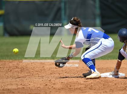 Thumbnail 1 in O'Connor vs MacArthur [Douglas] (UIL 6A Bi District) photogallery.