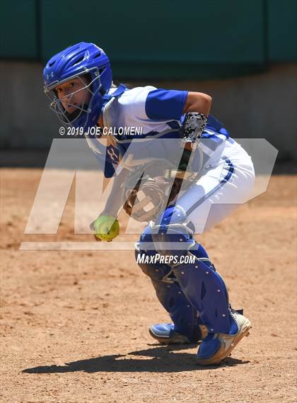 Thumbnail 2 in O'Connor vs MacArthur [Douglas] (UIL 6A Bi District) photogallery.