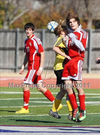 Thumbnail 1 in FW Lake Country Christian vs Dallas Lutheran (Tapps Division lll Area Final) photogallery.