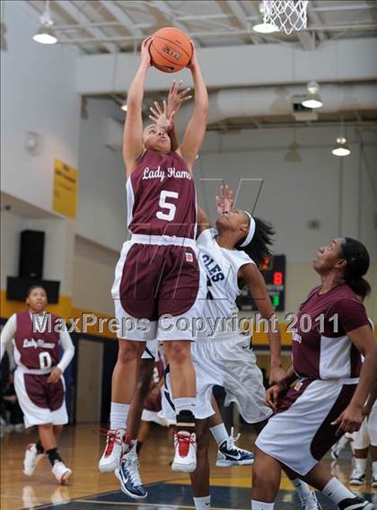 Thumbnail 3 in Upper Room Christian Academy vs West Oaks (MLK Basketball Classic) photogallery.