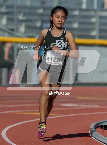 Thumbnail 1 in Simi Valley Track and Field Invitational (Girls Events) photogallery.