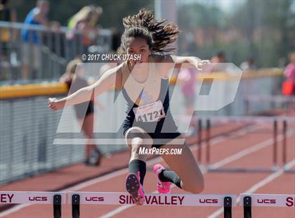Thumbnail 1 in Simi Valley Track and Field Invitational (Girls Events) photogallery.