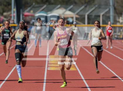 Thumbnail 1 in Simi Valley Track and Field Invitational (Girls Events) photogallery.