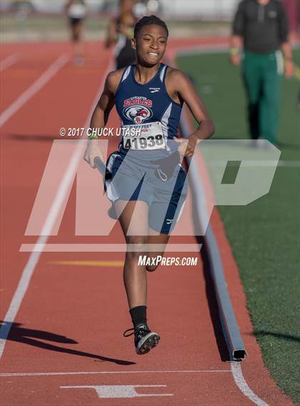 Thumbnail 3 in Simi Valley Track and Field Invitational (Girls Events) photogallery.