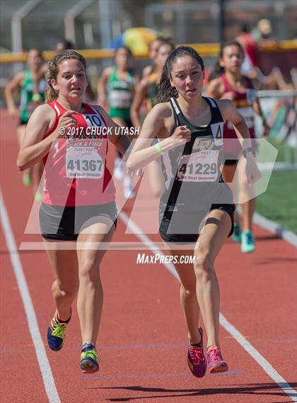 Thumbnail 3 in Simi Valley Track and Field Invitational (Girls Events) photogallery.