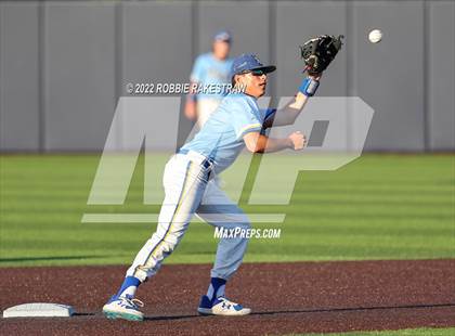 Thumbnail 2 in Brownsboro vs. Sunnyvale (UIL 4A Region II Bi-District Playoff) photogallery.