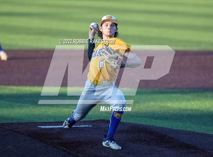 Thumbnail 2 in Brownsboro vs. Sunnyvale (UIL 4A Region II Bi-District Playoff) photogallery.