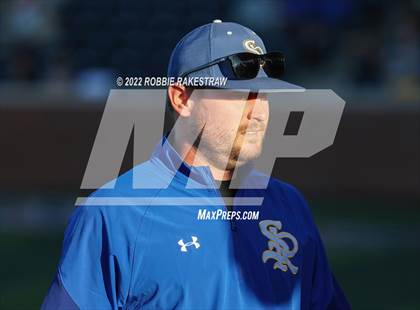 Thumbnail 2 in Brownsboro vs. Sunnyvale (UIL 4A Region II Bi-District Playoff) photogallery.