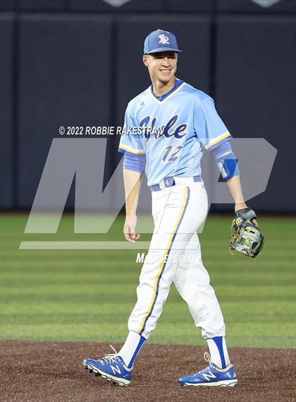 Thumbnail 3 in Brownsboro vs. Sunnyvale (UIL 4A Region II Bi-District Playoff) photogallery.