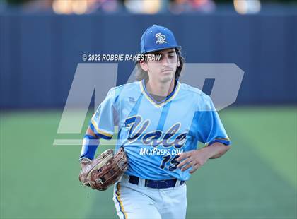 Thumbnail 1 in Brownsboro vs. Sunnyvale (UIL 4A Region II Bi-District Playoff) photogallery.