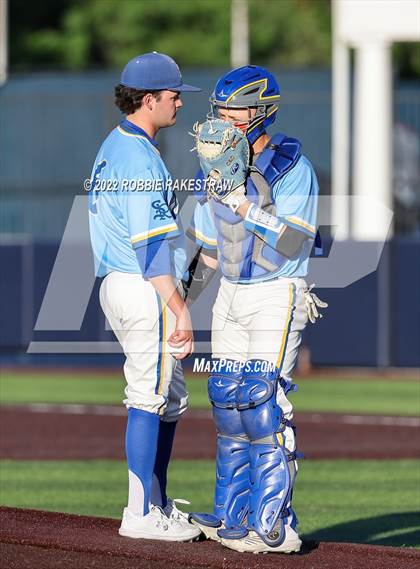 Thumbnail 3 in Brownsboro vs. Sunnyvale (UIL 4A Region II Bi-District Playoff) photogallery.