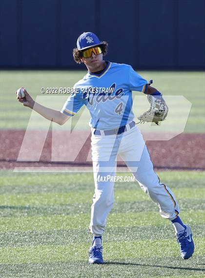 Thumbnail 2 in Brownsboro vs. Sunnyvale (UIL 4A Region II Bi-District Playoff) photogallery.