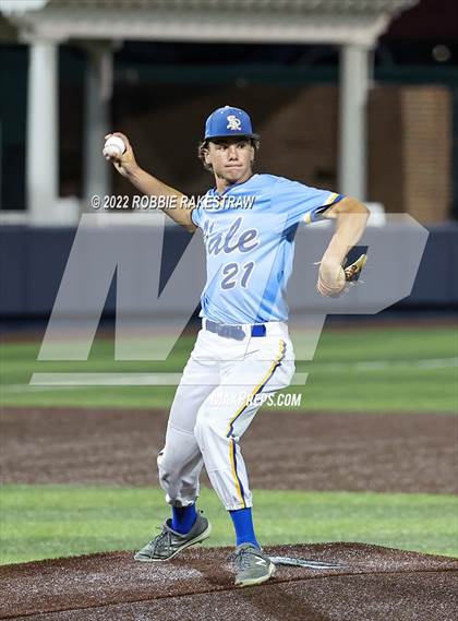 Thumbnail 3 in Brownsboro vs. Sunnyvale (UIL 4A Region II Bi-District Playoff) photogallery.