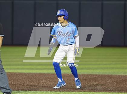 Thumbnail 1 in Brownsboro vs. Sunnyvale (UIL 4A Region II Bi-District Playoff) photogallery.