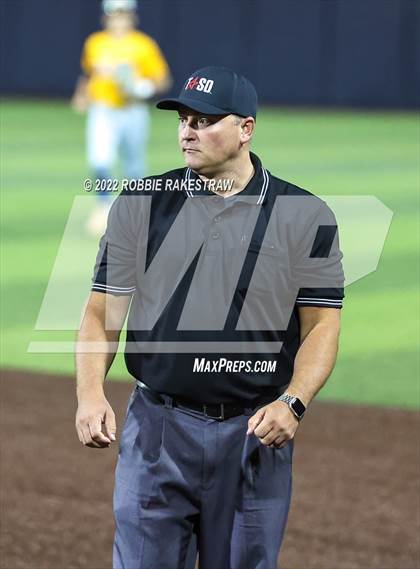 Thumbnail 2 in Brownsboro vs. Sunnyvale (UIL 4A Region II Bi-District Playoff) photogallery.