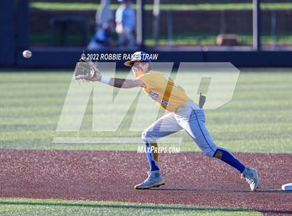 Thumbnail 3 in Brownsboro vs. Sunnyvale (UIL 4A Region II Bi-District Playoff) photogallery.