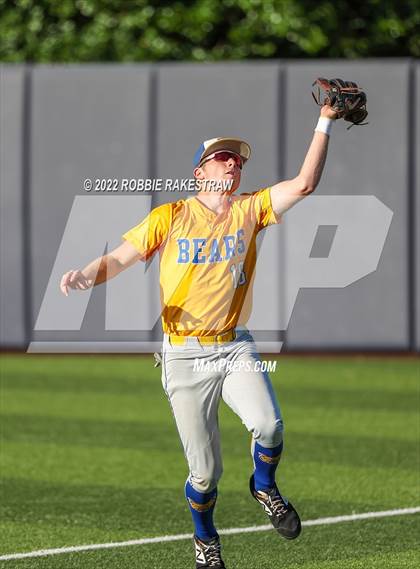 Thumbnail 2 in Brownsboro vs. Sunnyvale (UIL 4A Region II Bi-District Playoff) photogallery.