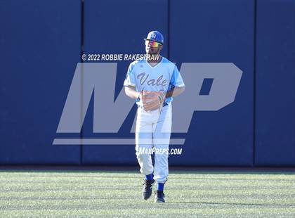 Thumbnail 2 in Brownsboro vs. Sunnyvale (UIL 4A Region II Bi-District Playoff) photogallery.
