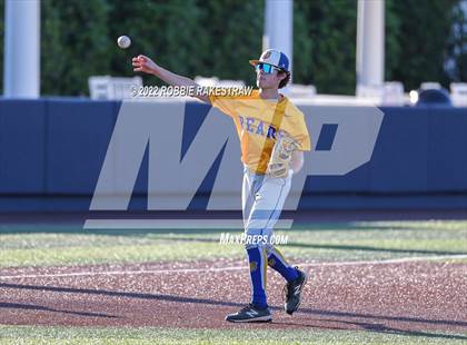 Thumbnail 1 in Brownsboro vs. Sunnyvale (UIL 4A Region II Bi-District Playoff) photogallery.