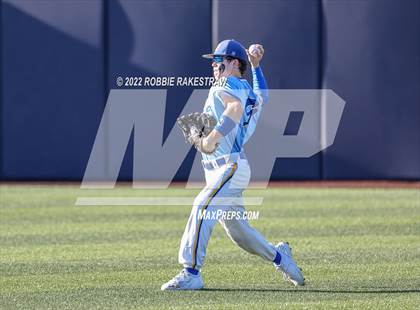 Thumbnail 3 in Brownsboro vs. Sunnyvale (UIL 4A Region II Bi-District Playoff) photogallery.