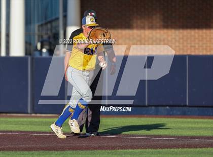 Thumbnail 3 in Brownsboro vs. Sunnyvale (UIL 4A Region II Bi-District Playoff) photogallery.