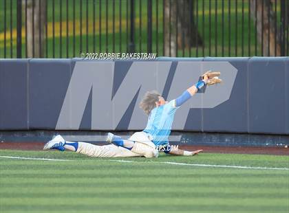 Thumbnail 2 in Brownsboro vs. Sunnyvale (UIL 4A Region II Bi-District Playoff) photogallery.