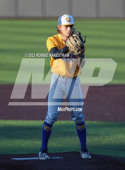 Thumbnail 2 in Brownsboro vs. Sunnyvale (UIL 4A Region II Bi-District Playoff) photogallery.