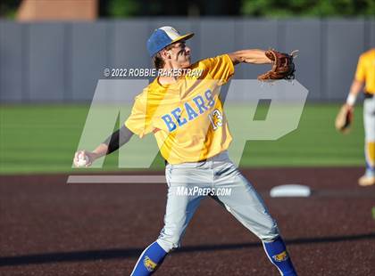 Thumbnail 3 in Brownsboro vs. Sunnyvale (UIL 4A Region II Bi-District Playoff) photogallery.