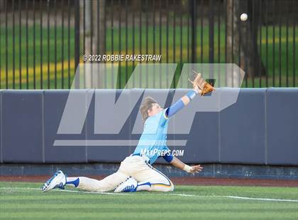 Thumbnail 3 in Brownsboro vs. Sunnyvale (UIL 4A Region II Bi-District Playoff) photogallery.