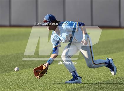Thumbnail 1 in Brownsboro vs. Sunnyvale (UIL 4A Region II Bi-District Playoff) photogallery.