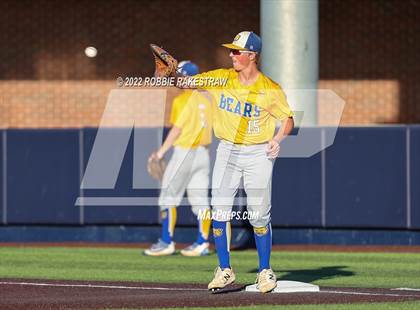 Thumbnail 2 in Brownsboro vs. Sunnyvale (UIL 4A Region II Bi-District Playoff) photogallery.