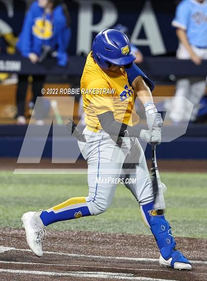 Thumbnail 1 in Brownsboro vs. Sunnyvale (UIL 4A Region II Bi-District Playoff) photogallery.
