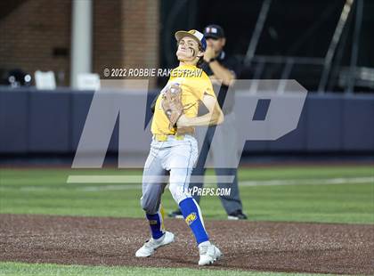 Thumbnail 2 in Brownsboro vs. Sunnyvale (UIL 4A Region II Bi-District Playoff) photogallery.
