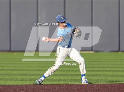 Thumbnail 2 in Brownsboro vs. Sunnyvale (UIL 4A Region II Bi-District Playoff) photogallery.