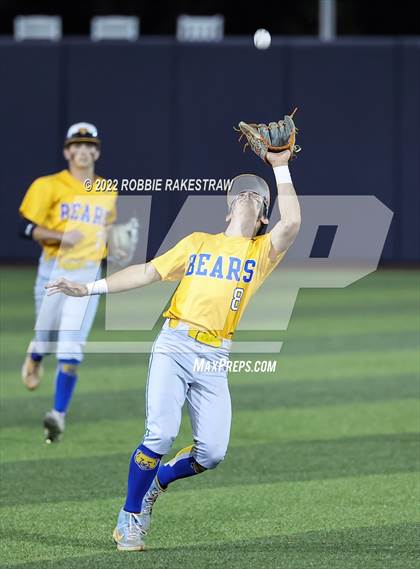Thumbnail 3 in Brownsboro vs. Sunnyvale (UIL 4A Region II Bi-District Playoff) photogallery.