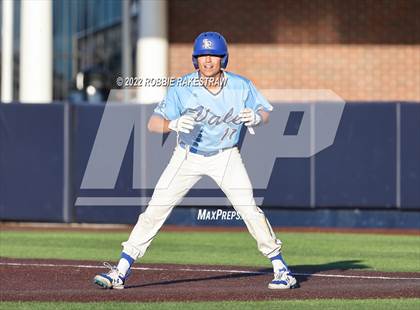 Thumbnail 2 in Brownsboro vs. Sunnyvale (UIL 4A Region II Bi-District Playoff) photogallery.