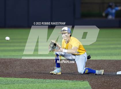 Thumbnail 3 in Brownsboro vs. Sunnyvale (UIL 4A Region II Bi-District Playoff) photogallery.