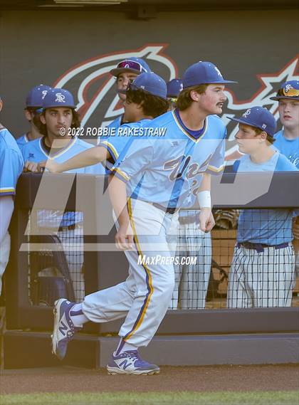 Thumbnail 2 in Brownsboro vs. Sunnyvale (UIL 4A Region II Bi-District Playoff) photogallery.