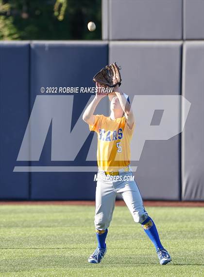 Thumbnail 3 in Brownsboro vs. Sunnyvale (UIL 4A Region II Bi-District Playoff) photogallery.