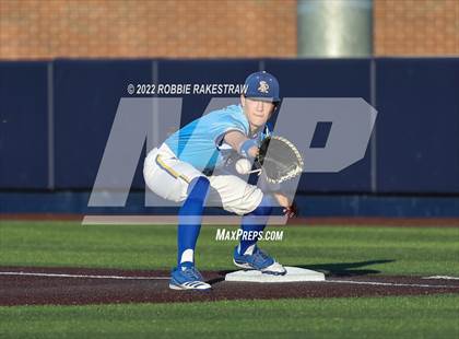 Thumbnail 2 in Brownsboro vs. Sunnyvale (UIL 4A Region II Bi-District Playoff) photogallery.