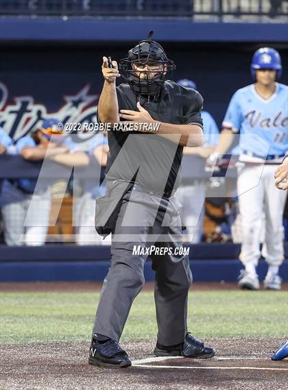 Thumbnail 1 in Brownsboro vs. Sunnyvale (UIL 4A Region II Bi-District Playoff) photogallery.