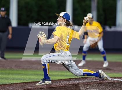 Thumbnail 1 in Brownsboro vs. Sunnyvale (UIL 4A Region II Bi-District Playoff) photogallery.