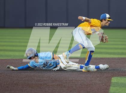 Thumbnail 3 in Brownsboro vs. Sunnyvale (UIL 4A Region II Bi-District Playoff) photogallery.