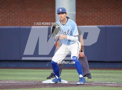 Thumbnail 3 in Brownsboro vs. Sunnyvale (UIL 4A Region II Bi-District Playoff) photogallery.